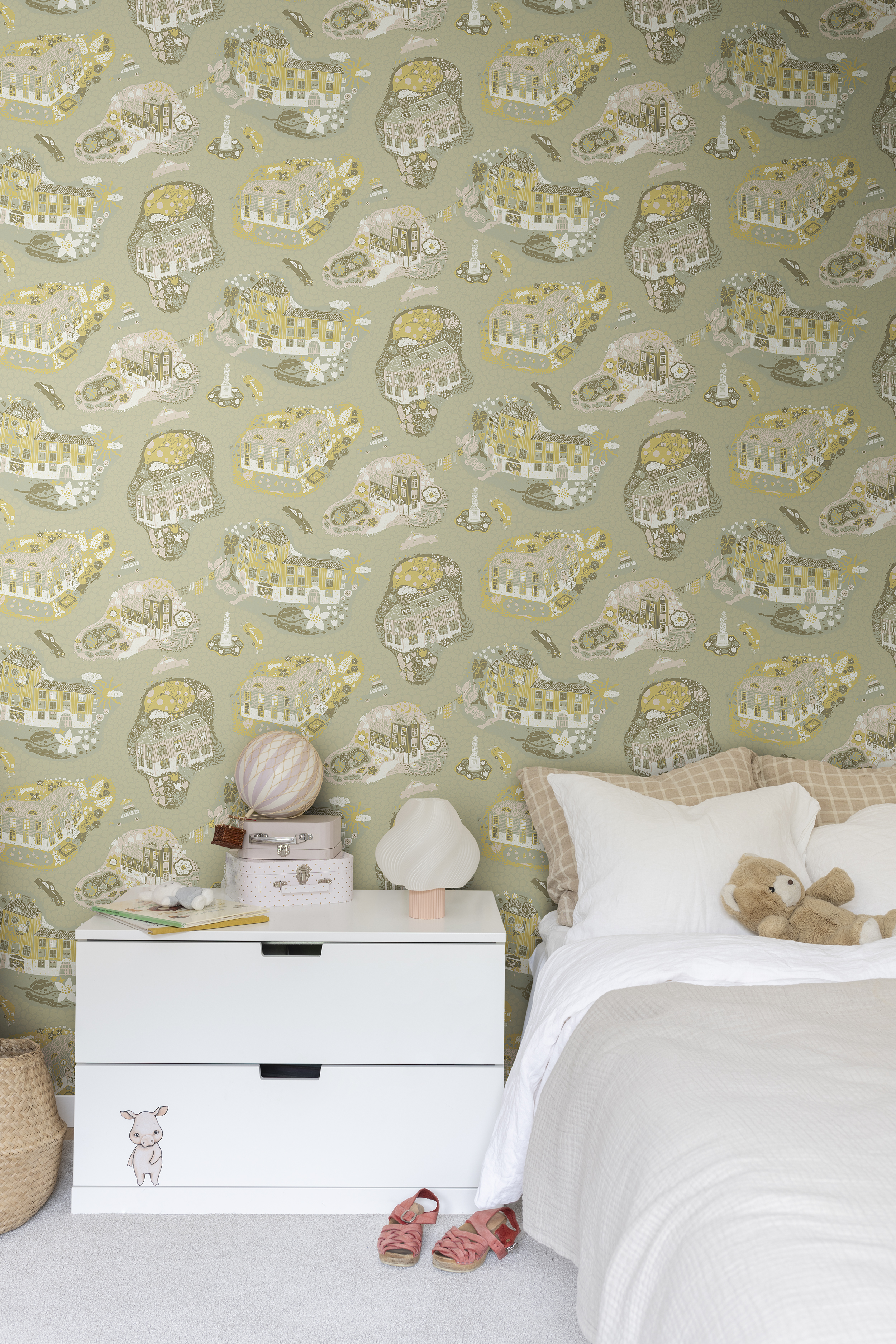 Galerie Wallcoverings Product Code: 29008 - Resan Wallpaper Collection Galerie Wallcoverings Product Code 29008 - Resan Wallpaper Collection - Green pink Colours - Staden Design
