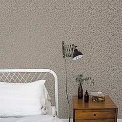 Galerie Wallcoverings Product Code: 33016 - Apelviken Wallpaper Collection Galerie Wallcoverings Product Code 33016 - Apelviken Wallpaper Collection - Beige Grey Gold Colours - Leaf Trail Design